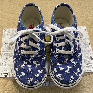 Vans Snoopy Toddler Sneakers sz. 8.5